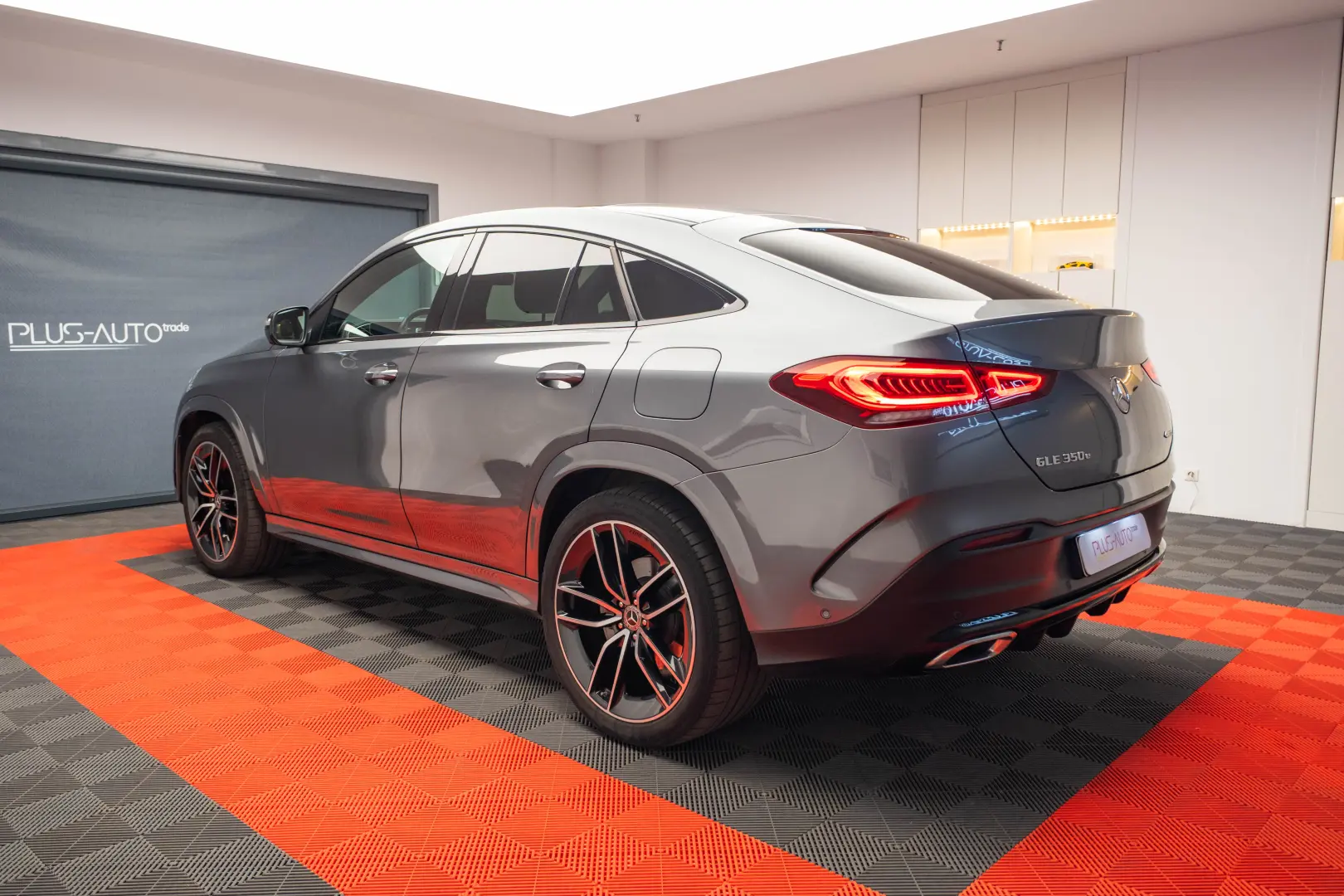 Mercedes Benz GLE 350e