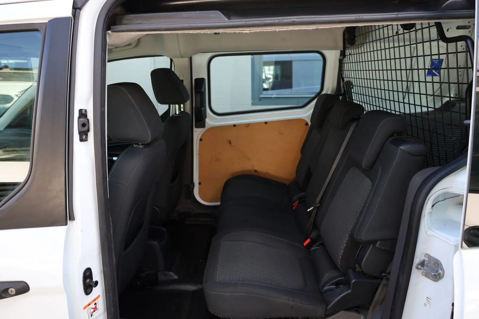 FORD TRANSIT CONNECT 5 LOCURI 1.5 TDCI