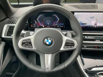 X5 xDrive30d M-SPORT LED NAVI PANO 360° H/K 20