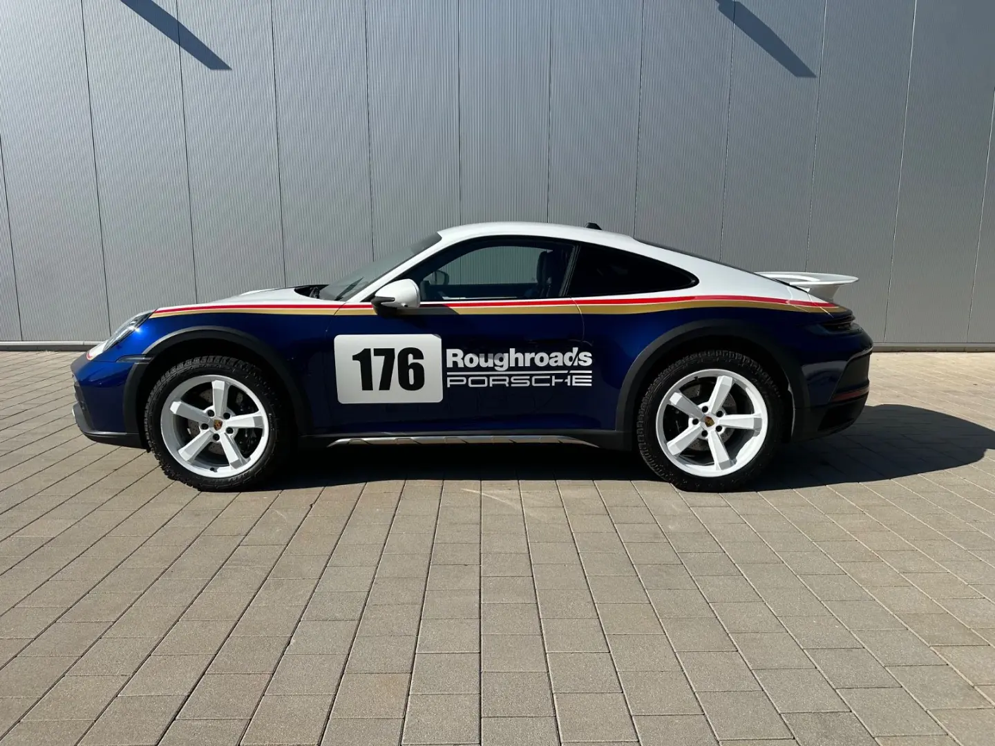 911 Dakar I #176 I LED Matrix I Burmester I Uhr