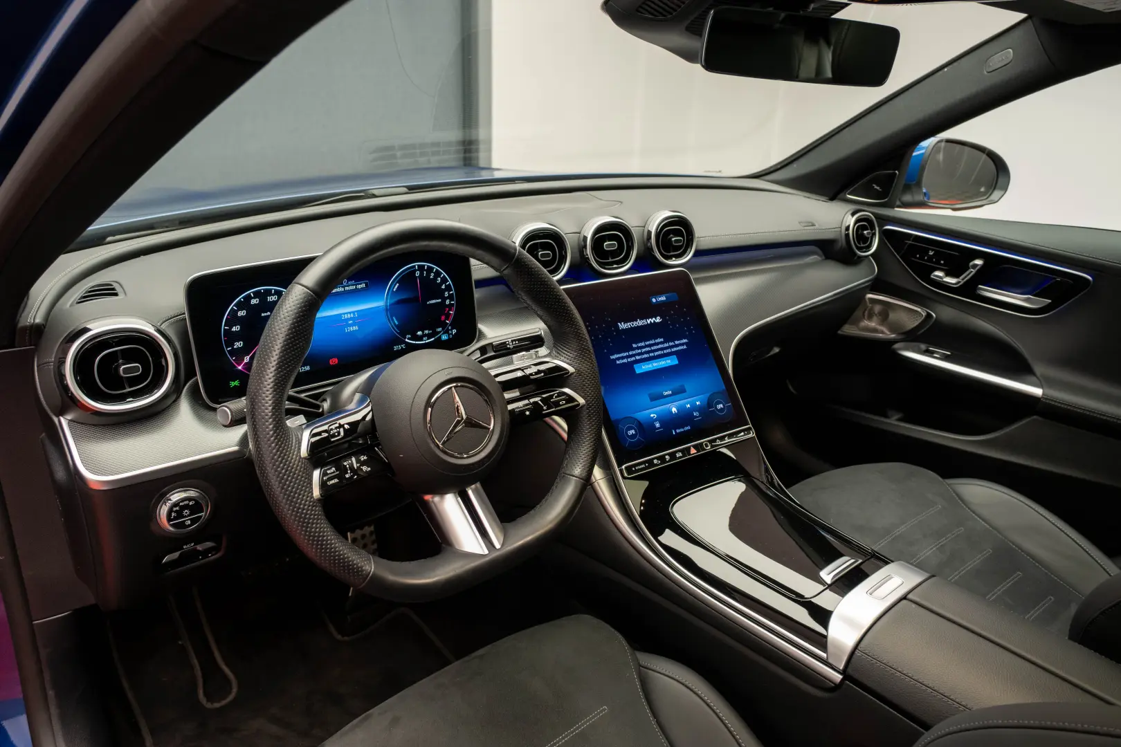 Mercedes-Benz C300e - AMG Line - Burmester - Panoramic