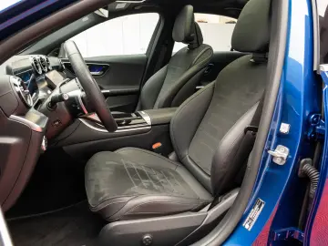 Mercedes-Benz C300e - AMG Line - Burmester - Panoramic