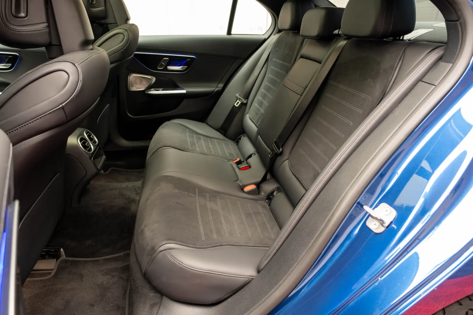 Mercedes-Benz C300e - AMG Line - Burmester - Panoramic