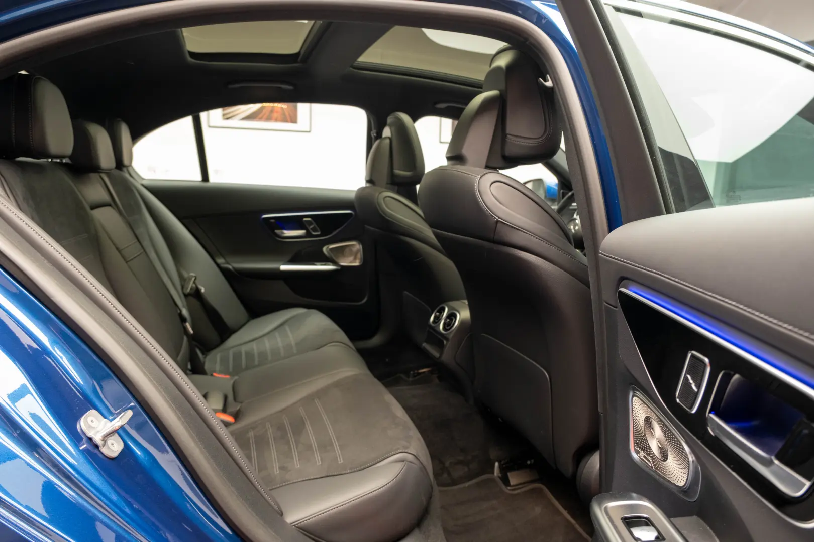 Mercedes-Benz C300e - AMG Line - Burmester - Panoramic