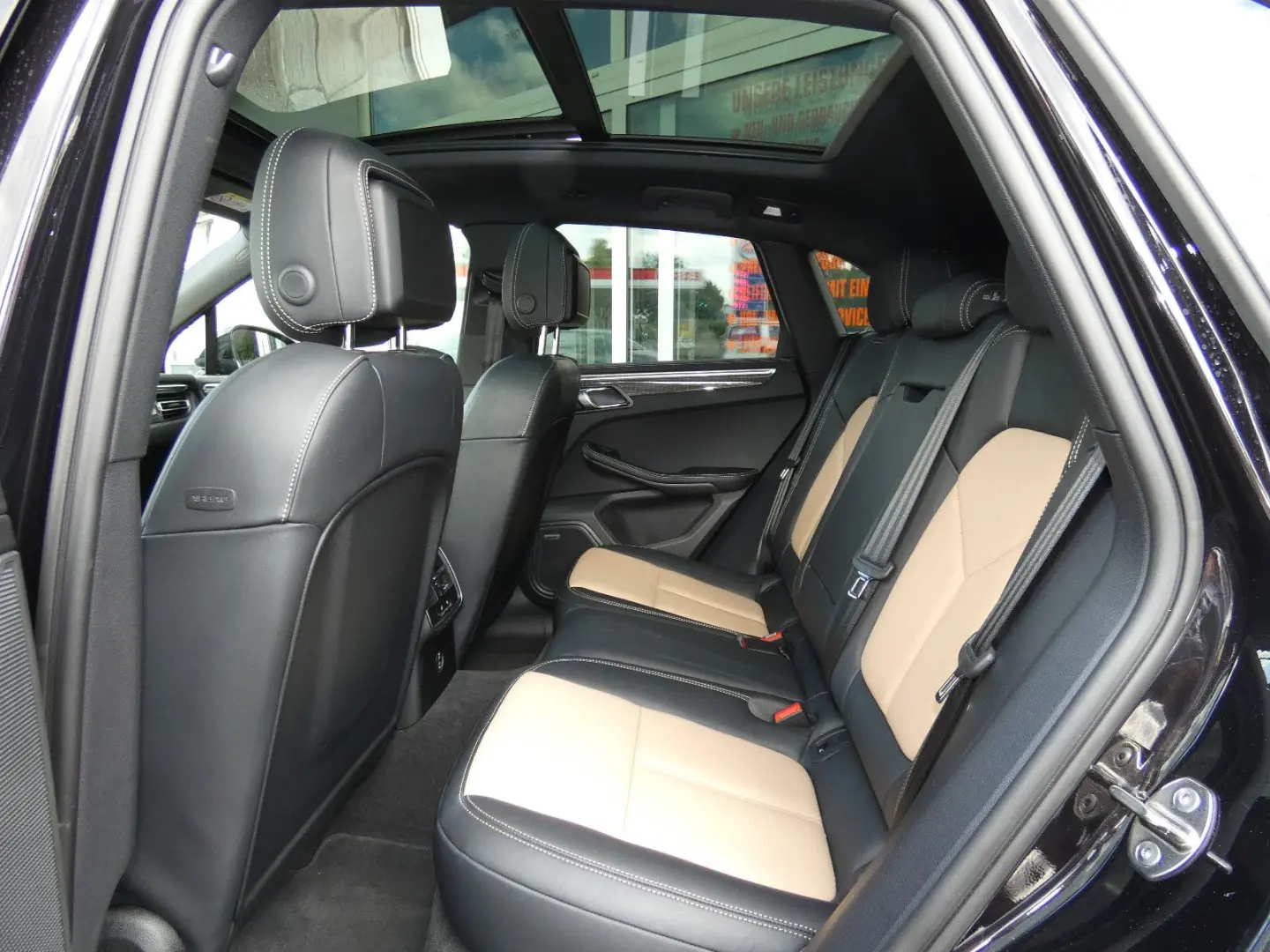 Macan GTS Exclusiv Leder PANO 21