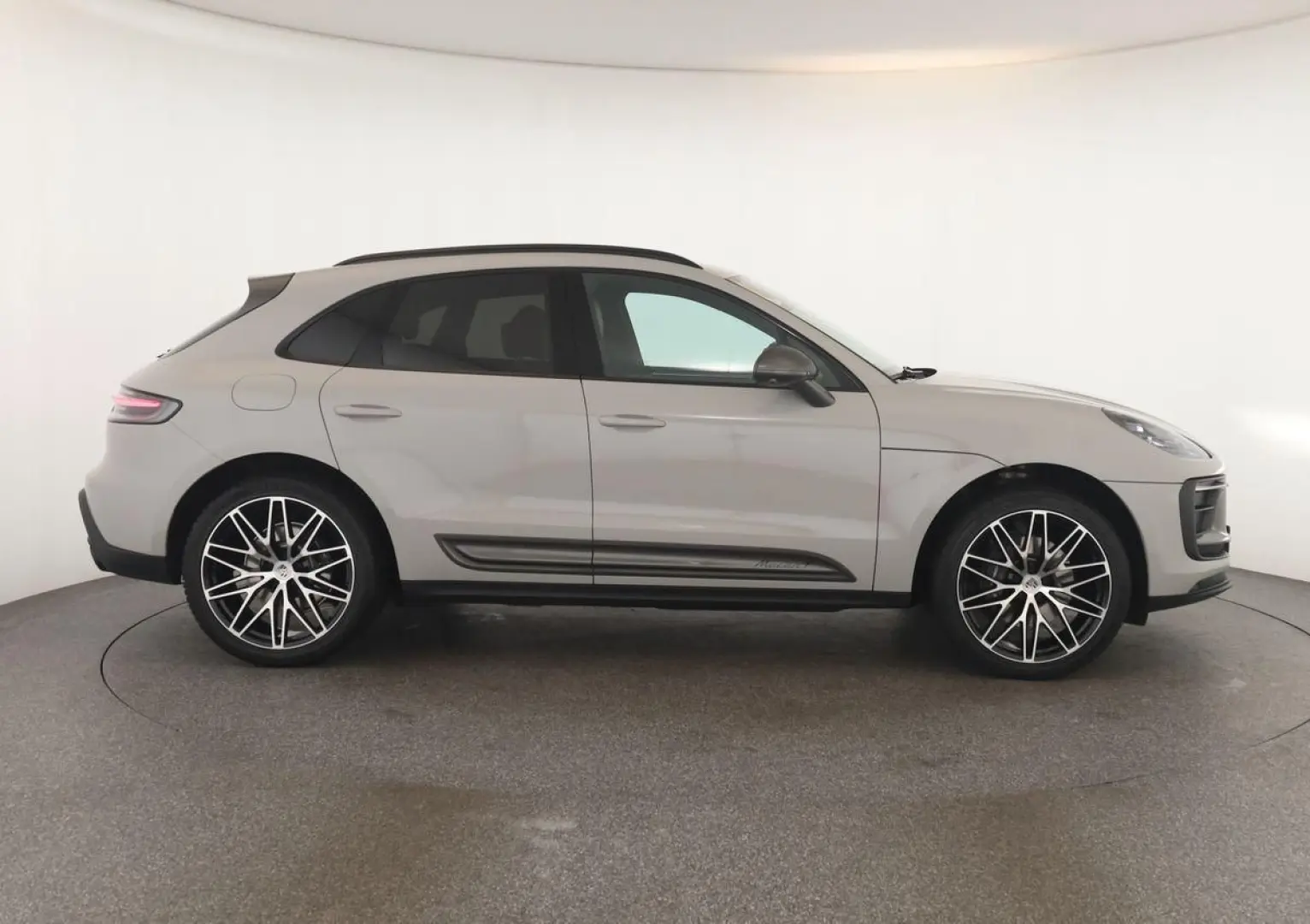 Macan T PDLS+ Pano ACC Key 360 Sportabgas 21 AHK