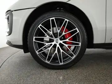 Macan T PDLS+ Pano ACC Key 360 Sportabgas 21 AHK