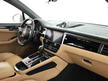 Macan T PDLS+ Pano ACC Key 360 Sportabgas 21 AHK