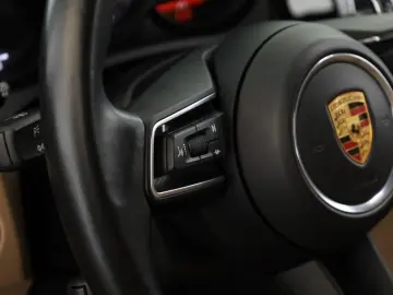 Macan T PDLS+ Pano ACC Key 360 Sportabgas 21 AHK