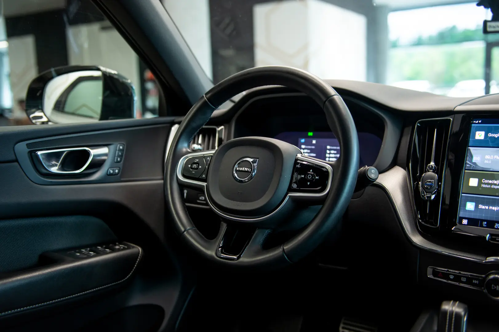 Volvo XC60 2.0 B4D R-Design Mild Hybrid 2WD Geartronic