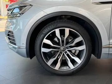 Touareg 3.0TDI Elegance 4Motion Pano./Memory/LED