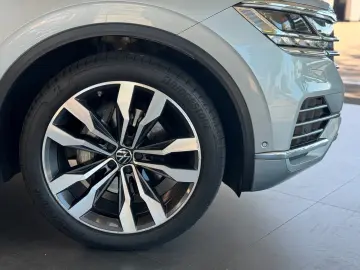 Touareg 3.0TDI Elegance 4Motion Pano./Memory/LED