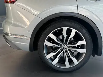 Touareg 3.0TDI Elegance 4Motion Pano./Memory/LED