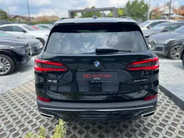 BMW X5 45e 2021 - 394 CP, Plug-in Hybrid