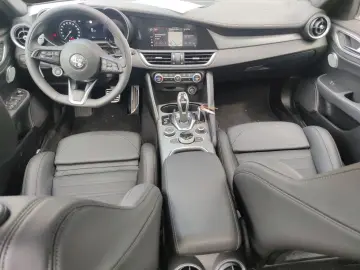 Giulia 2.0 Turbo16V Q4 Veloce +PANO+HARMAN&KARDO