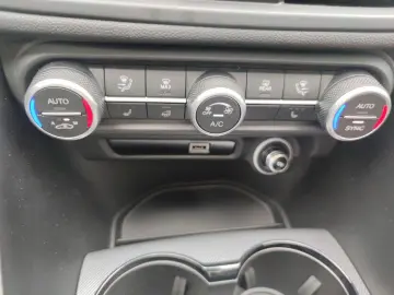 Giulia 2.0 Turbo16V Q4 Veloce +PANO+HARMAN&KARDO