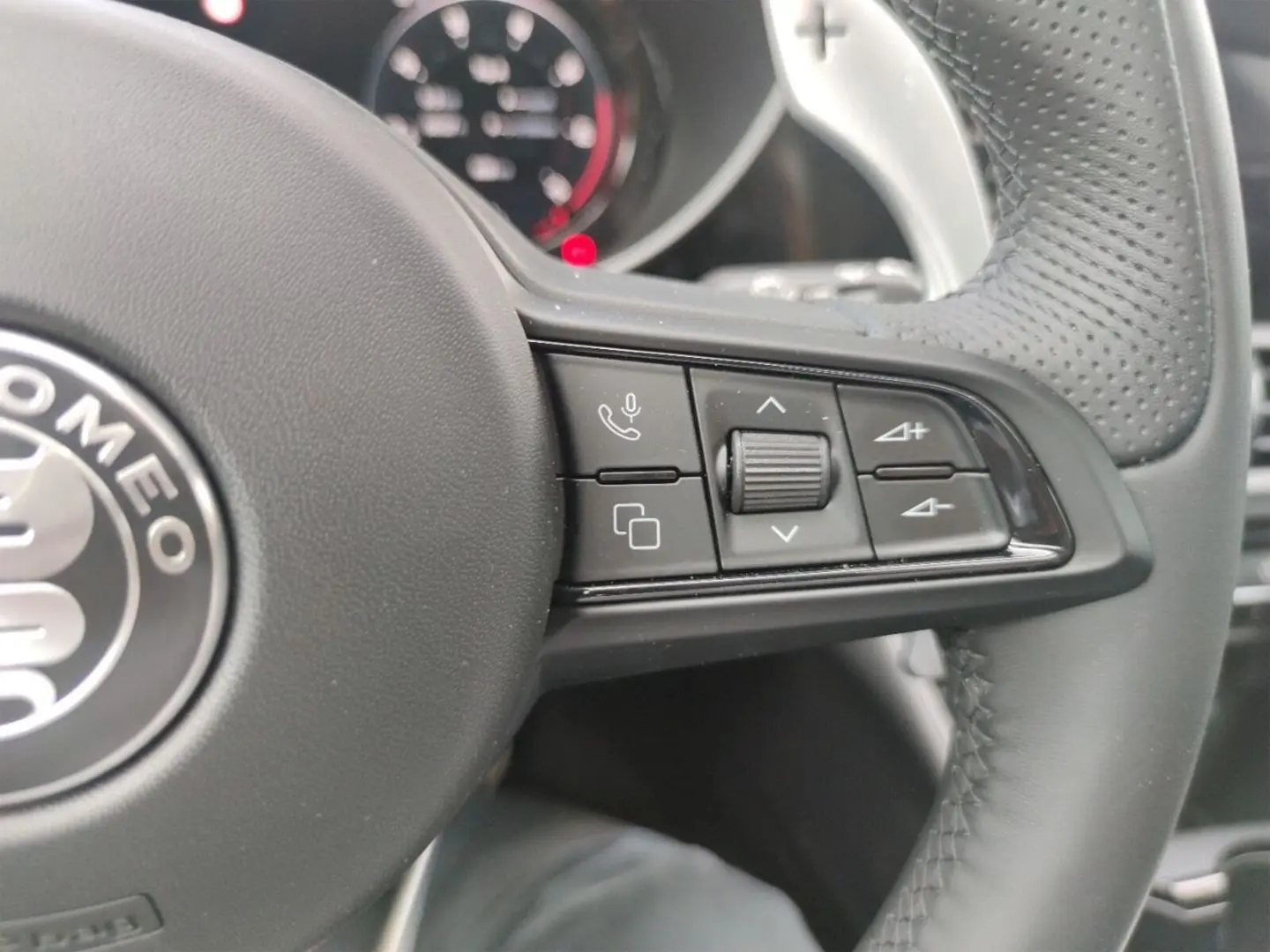 Giulia 2.0 Turbo16V Q4 Veloce +PANO+HARMAN&KARDO