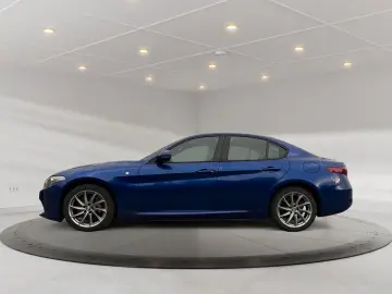 Giulia TI 2.0 Q4-ALLRAD/LEDER/ASSISTENZ PA/SHZ