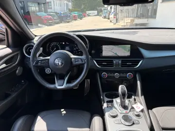 Giulia MY24 VELOCE 2.0 Turbo 16V  AT8