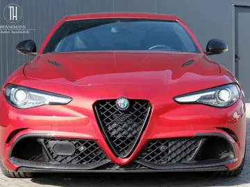 Giulia Quadrifoglio*ACC*Carbon*PogeaRacing*589PS