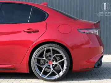 Giulia Quadrifoglio*ACC*Carbon*PogeaRacing*589PS