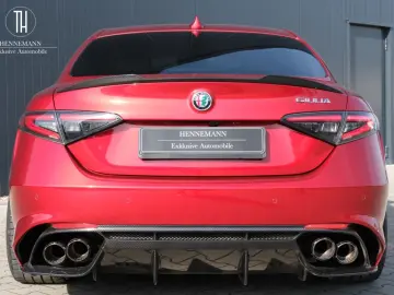 Giulia Quadrifoglio*ACC*Carbon*PogeaRacing*589PS