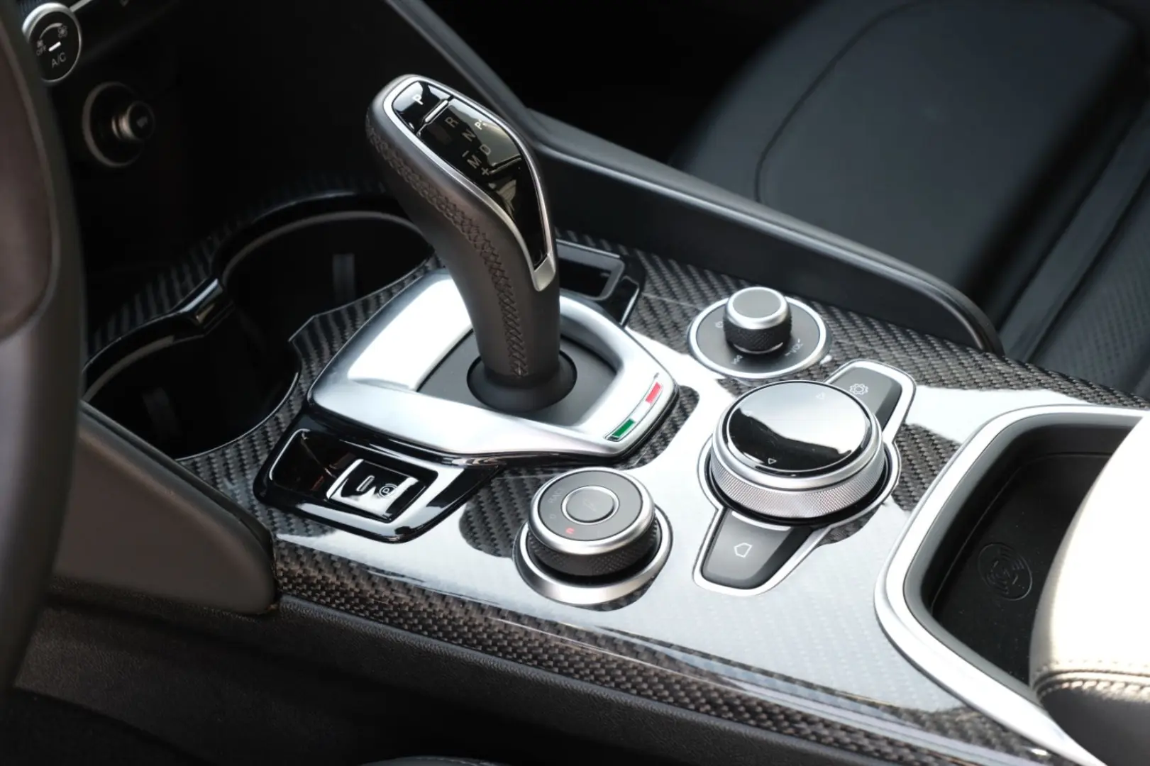 Giulia Quadrifoglio*ACC*Carbon*PogeaRacing*589PS