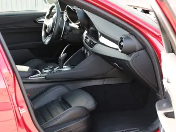 Giulia Quadrifoglio*ACC*Carbon*PogeaRacing*589PS