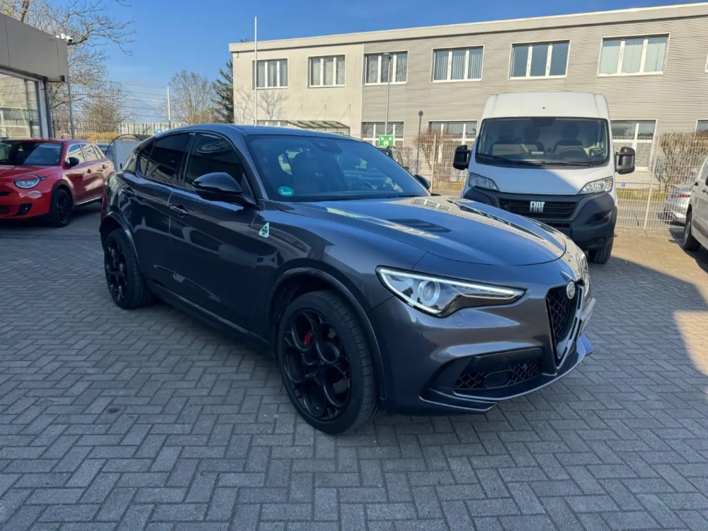Stelvio Quadrifoglio V6 2.9 Bi-Turbo 375kW AT8-Q