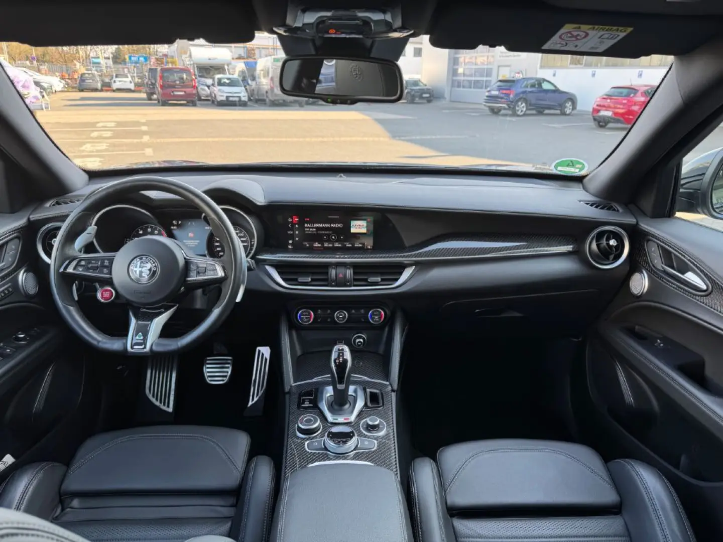 Stelvio Quadrifoglio V6 2.9 Bi-Turbo 375kW AT8-Q