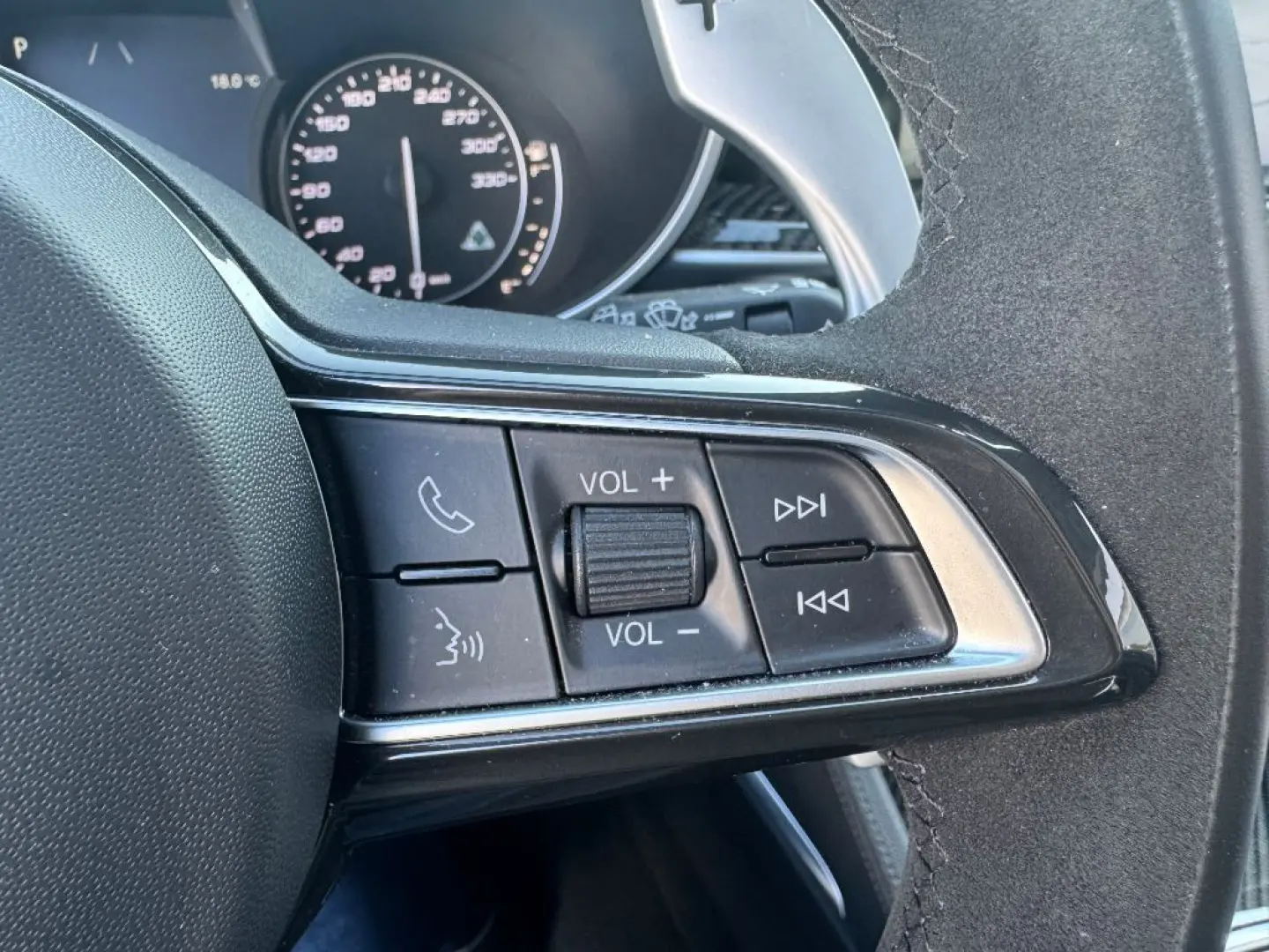 Stelvio Quadrifoglio V6 2.9 Bi-Turbo 375kW AT8-Q
