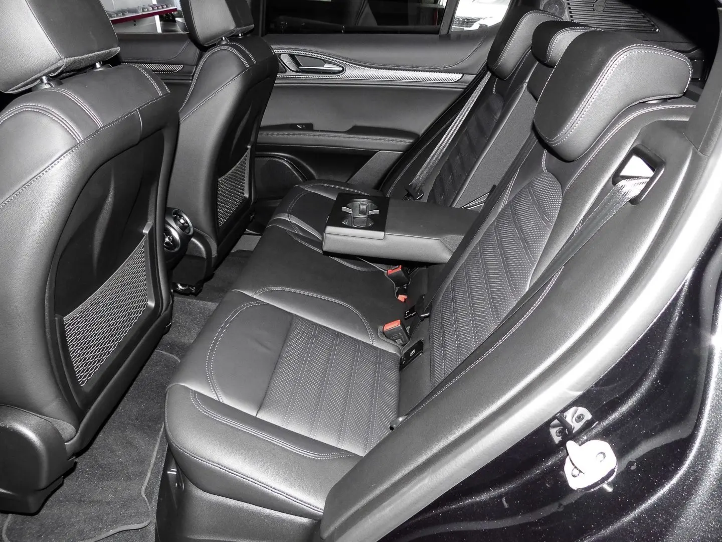Stelvio Quadrifoglio Q4 Navi Leder Digitales Coc