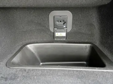 Stelvio Quadrifoglio Q4 elektr. Sitzverst+Memory