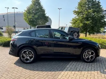 Stelvio 2.0 Turbo 16V Veloce Q4 Assistenz Keyles