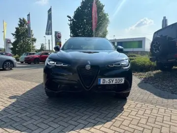 Stelvio 2.0 Turbo 16V Veloce Q4 Assistenz Keyles