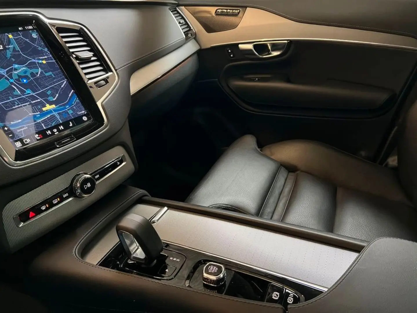 XC90 B5 AWD 7S Ultimate-Dark Aut Glasd 360° Head