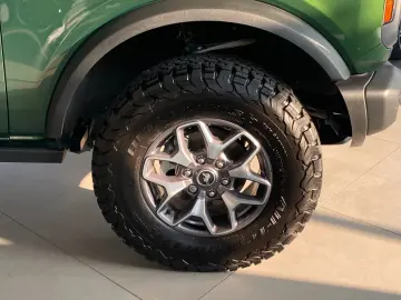 Bronco Badlands 4WD ACC AHK VOLL