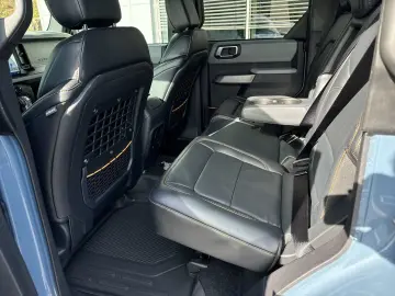 Bronco 2.7l EcoBoost V6 Badlands e-4WD #360-Grad
