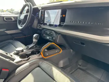 Bronco 2.7l EcoBoost V6 Badlands e-4WD #360-Grad