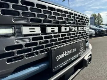 Bronco 2.7l EcoBoost V6 Badlands e-4WD #360-Grad