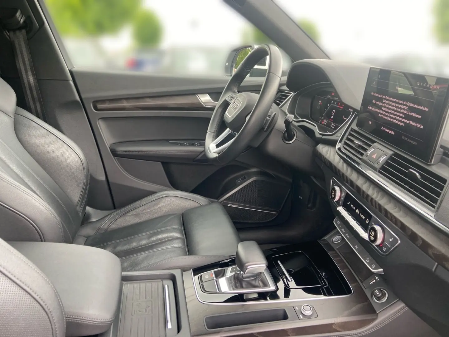 Q5 quattro S line Panodach AHK Navi LED Leder