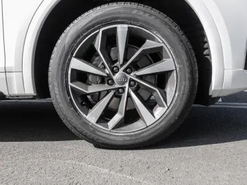 Q5 SUV S line 40 TDI quattro 150(204) S tronic V