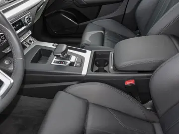 Q5 SUV S line 40 TDI quattro 150(204) S tronic V