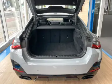 M440i xDrive Gran Coupé Kamera DAB H&K ACC LED