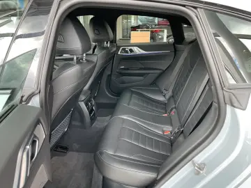M440i xDrive Gran Coupé Kamera DAB H&K ACC LED