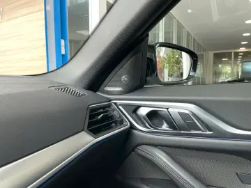 M440i xDrive Gran Coupé Kamera DAB H&K ACC LED