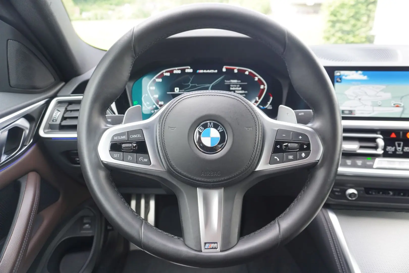 M440d xDrive Coupé INDIVIDUAL Kamera eSitze HiFi