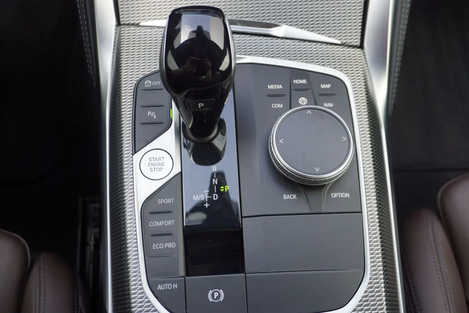 M440d xDrive Coupé INDIVIDUAL Kamera eSitze HiFi