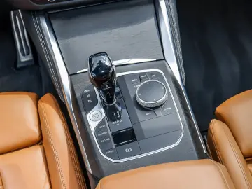 M440i xDrive Coupe Glasd. LC Prof. PA+ HiFi DAB