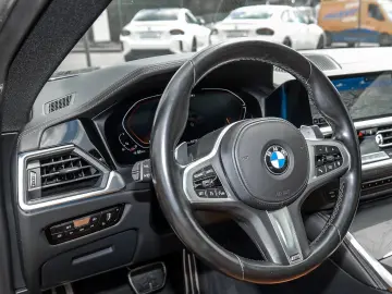 M440i xDrive Coupe Glasd. LC Prof. PA+ HiFi DAB